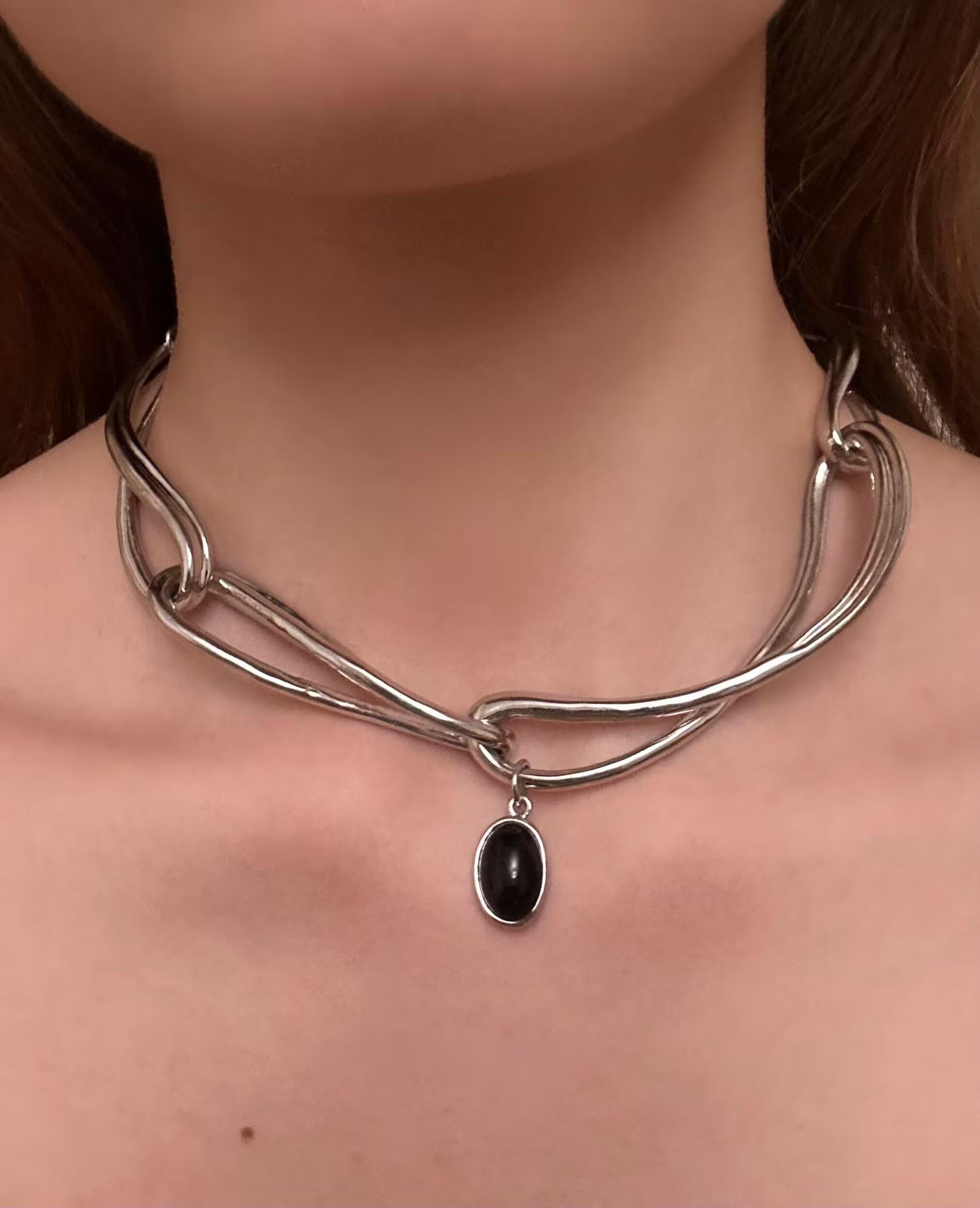 Cyberpunk Black Onyx Choker – Minimalist Geometric Silver Chain Necklace, Unisex Statement Jewelry, Unique Gift for Her Him