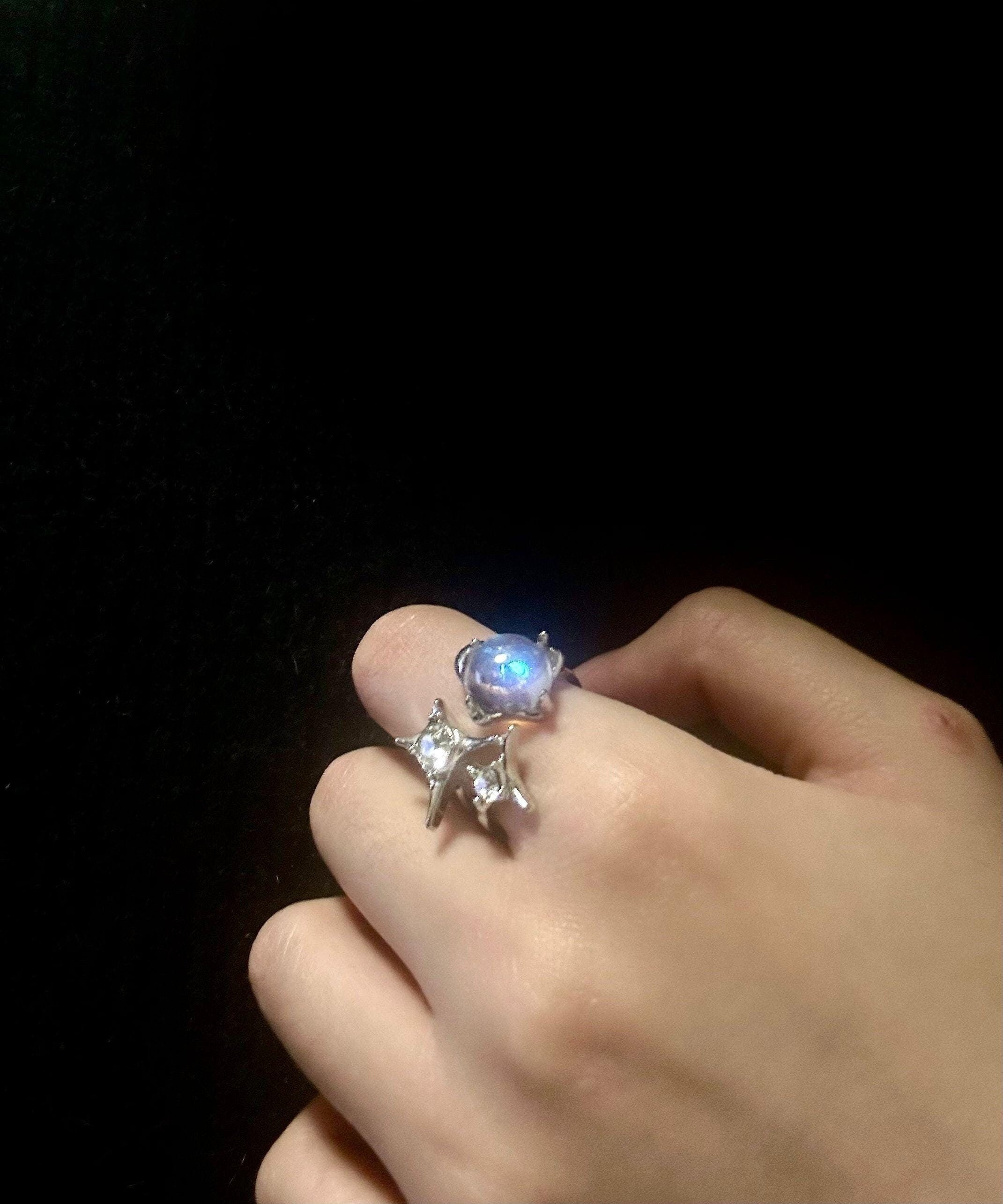 Silver Star Gemstone Ring Chunky Statement Ring Jewellery Liquid Metal Moonstone Ring Gift For Her Birthday handmade melted metal