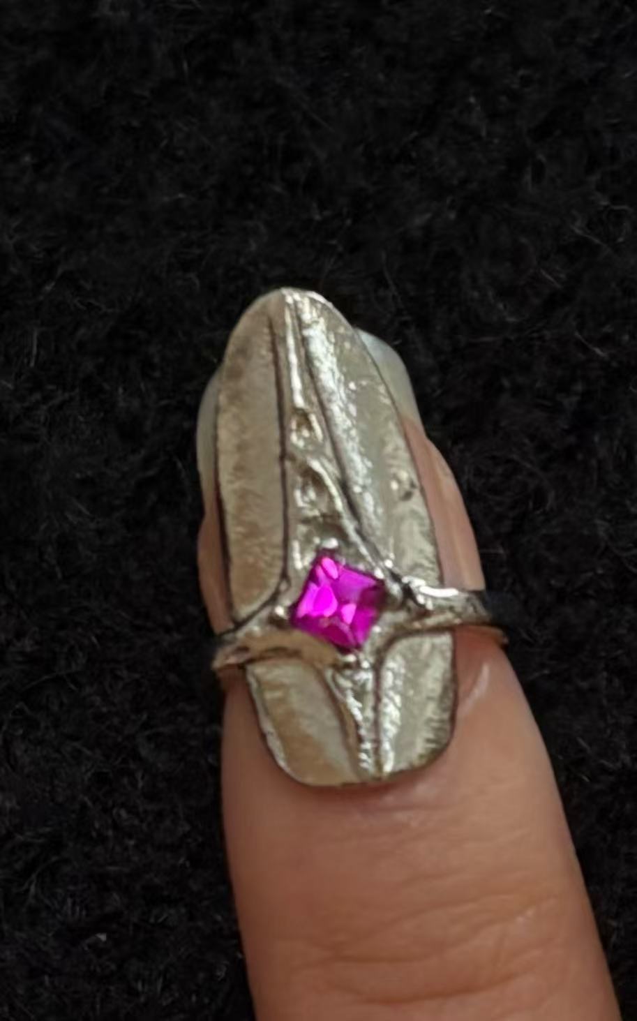 Molten Sanguine Burgundy Nail Armor Set