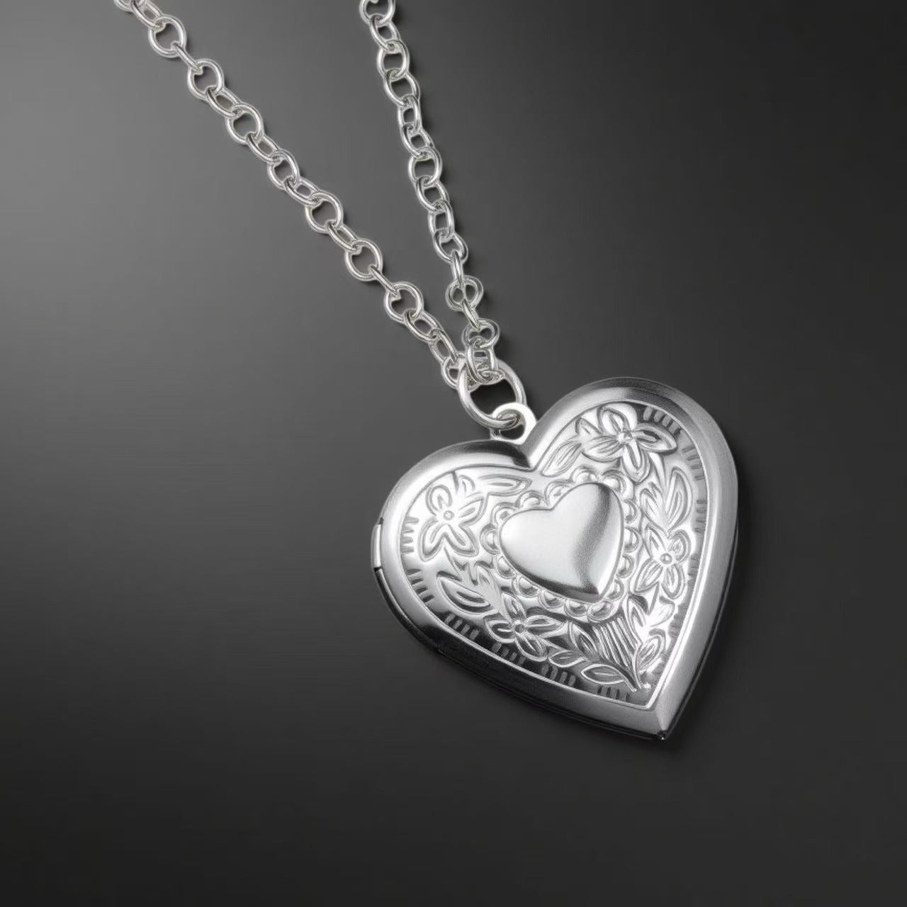 Chains | vintage-silver | Cybernicho | Relic Heart Heraldic Locket | baroque-engraving-detail