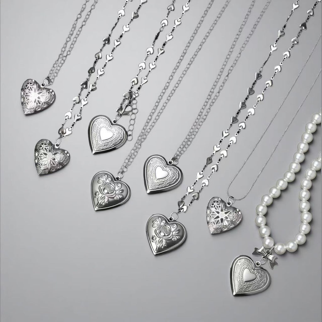 Chains | vintage-silver | Cybernicho | Relic Heart Floral Locket | heart-link-chain-detail