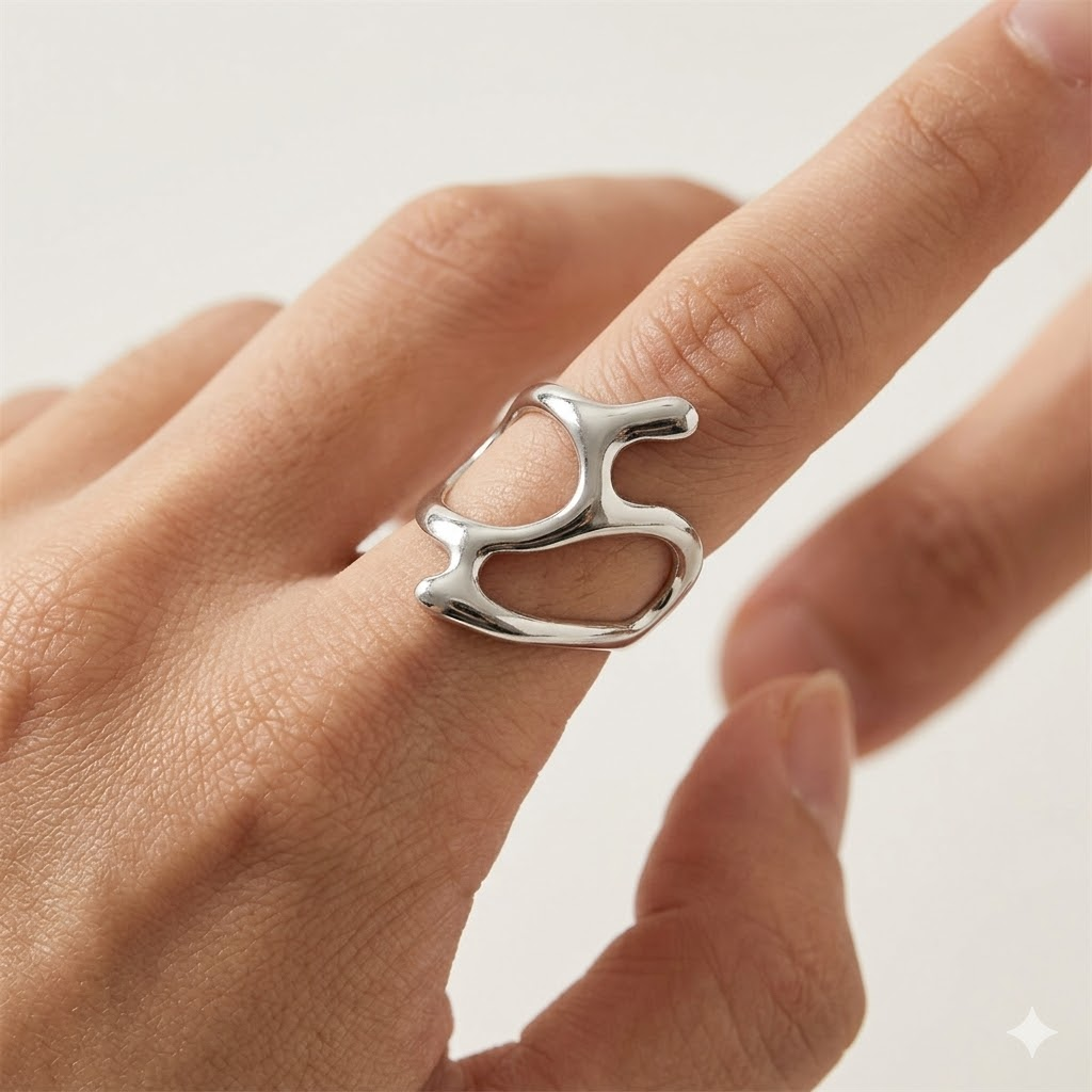 Rings | stainless-steel | Cybernicho | Polished liquid metal texture with cyberpunk hollow design