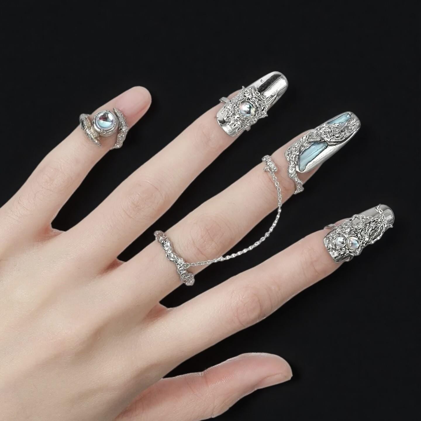 Nail Armor | Silver | Cybernicho | Molten Ether Moonstone | Futuristic Cyberpunk Ring