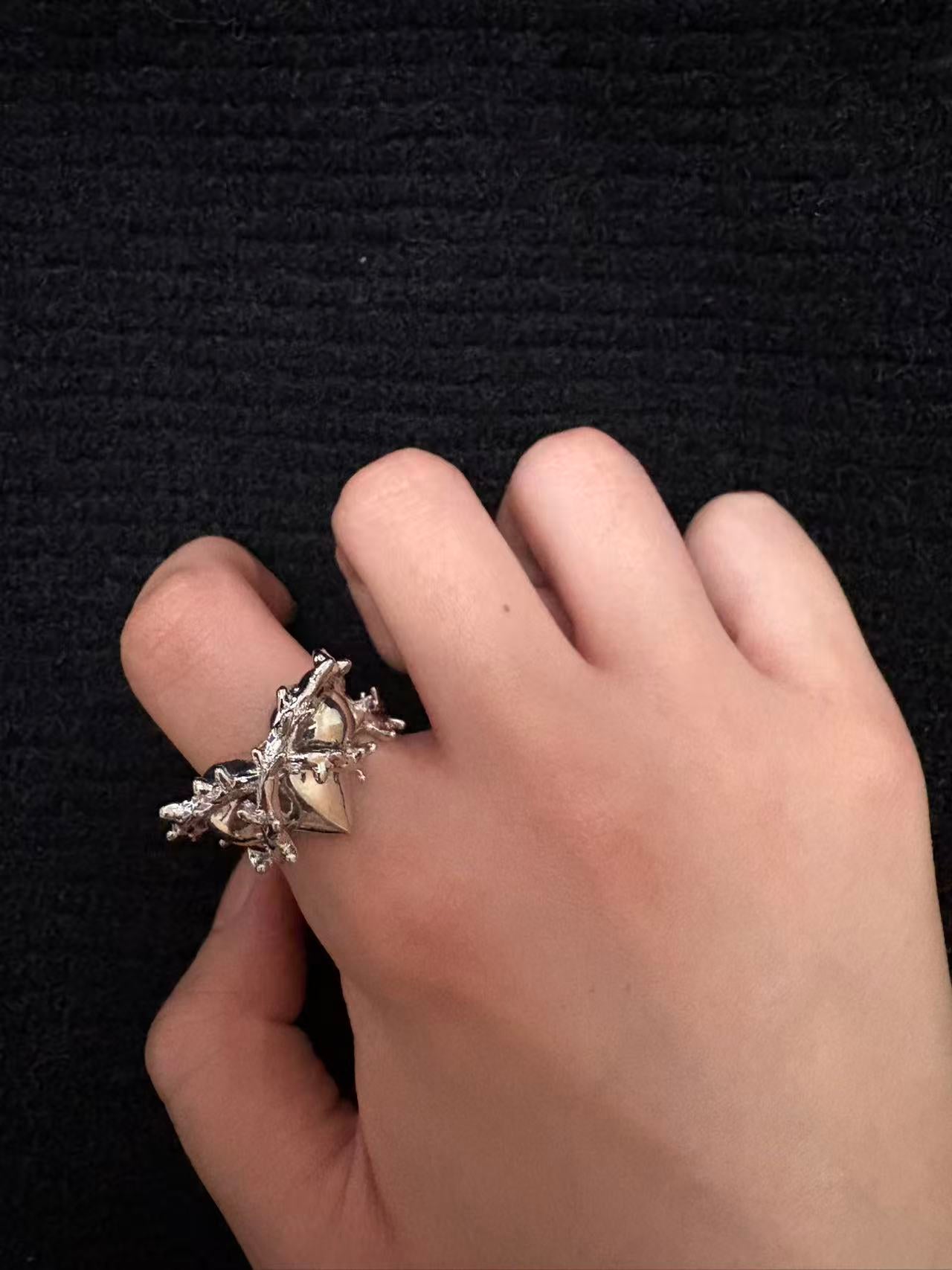 Rings | black-silver | Cybernicho | Molten Thorn Obsidian Heart Ring | sturdy-liquid-metal-thorn-jewelry