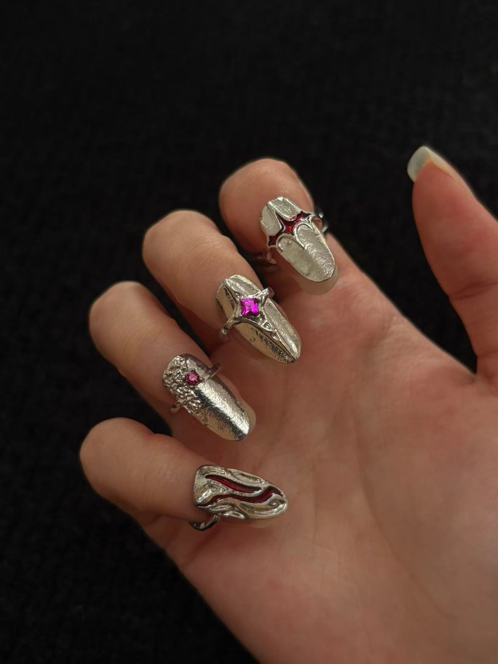 Rings | burgundy-silver | Cybernicho | Molten Sanguine Nail Armor Set | liquid-metal-finger-claws-with-red-rhinestones