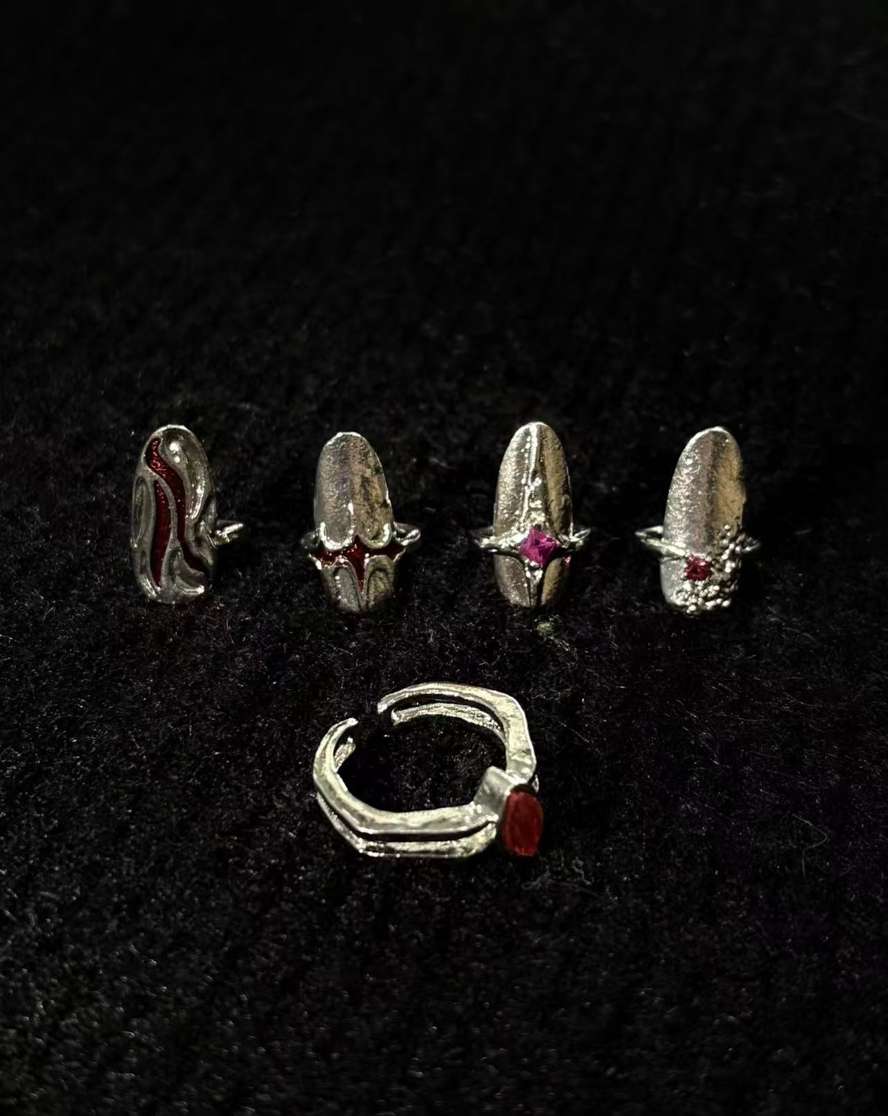Rings | burgundy-silver | Cybernicho | Molten Sanguine Nail Armor Set | liquid-metal-finger-claws-with-red-rhinestones
