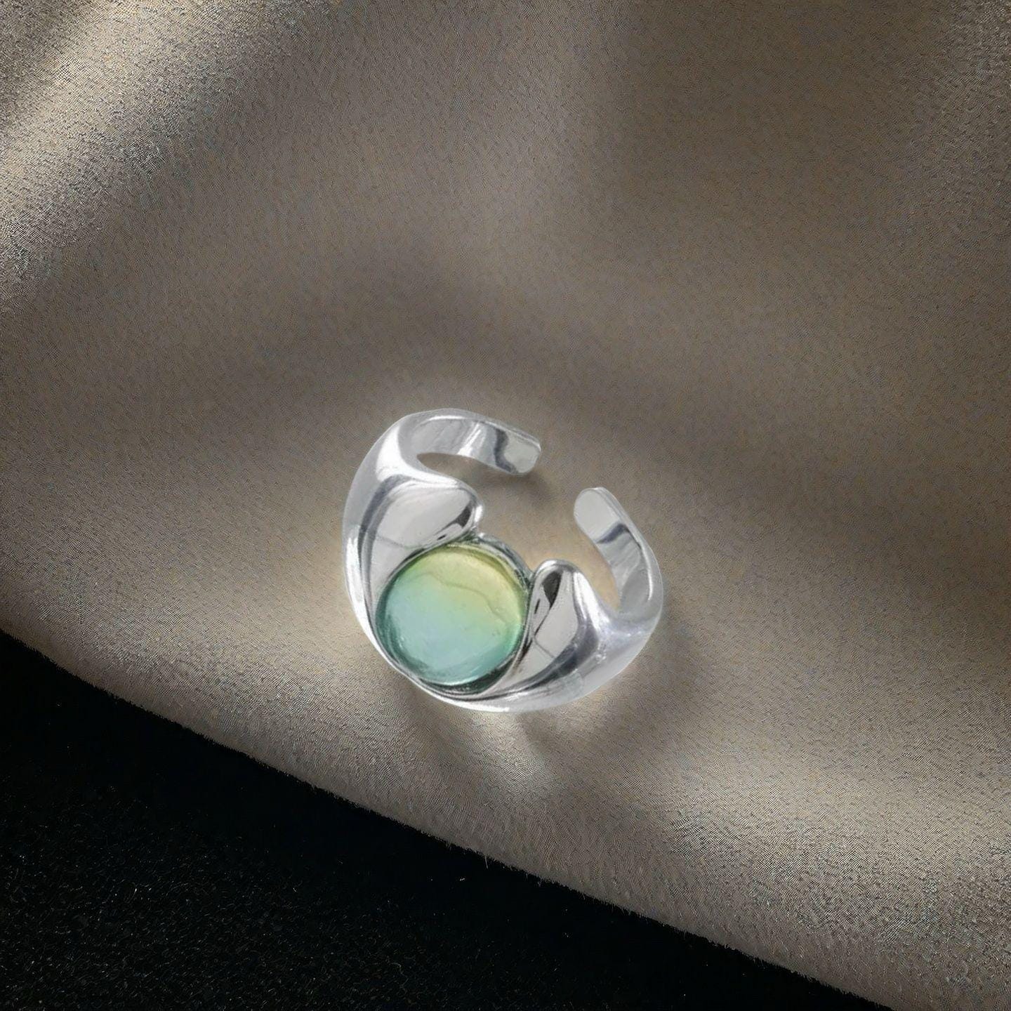 Rings | green-silver | Cybernicho | Molten Twilight Green Gemstone Ring | cyberpunk-adjustable-couple-ring-sunset-aesthetic