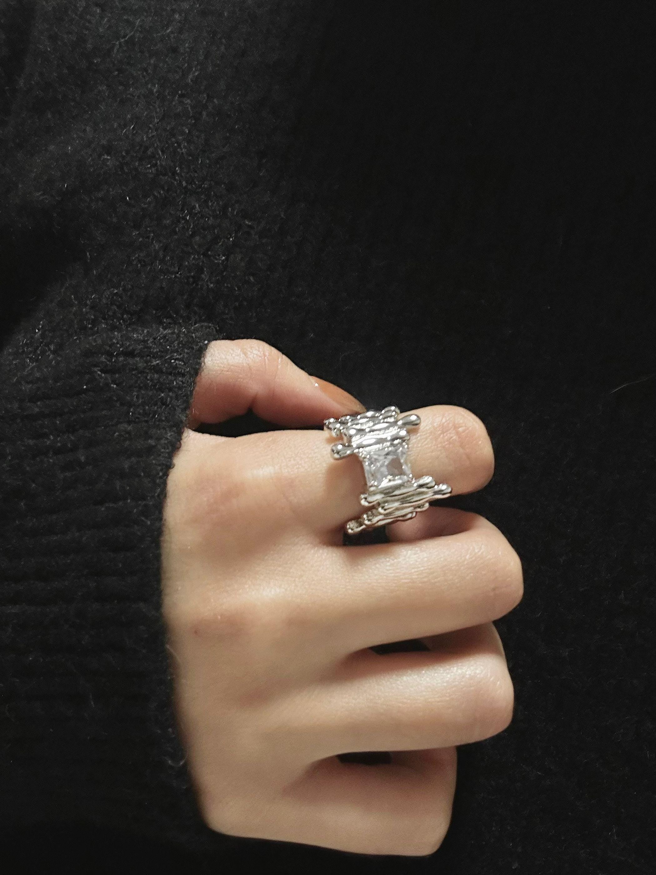 Rings | silver | Cybernicho | Molten Prism Geometric Ring | liquid-metal-gemstone-handmade-jewelry