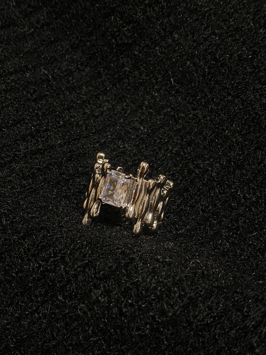 Rings | silver | Cybernicho | Molten Prism Geometric Ring | liquid-metal-gemstone-handmade-jewelry