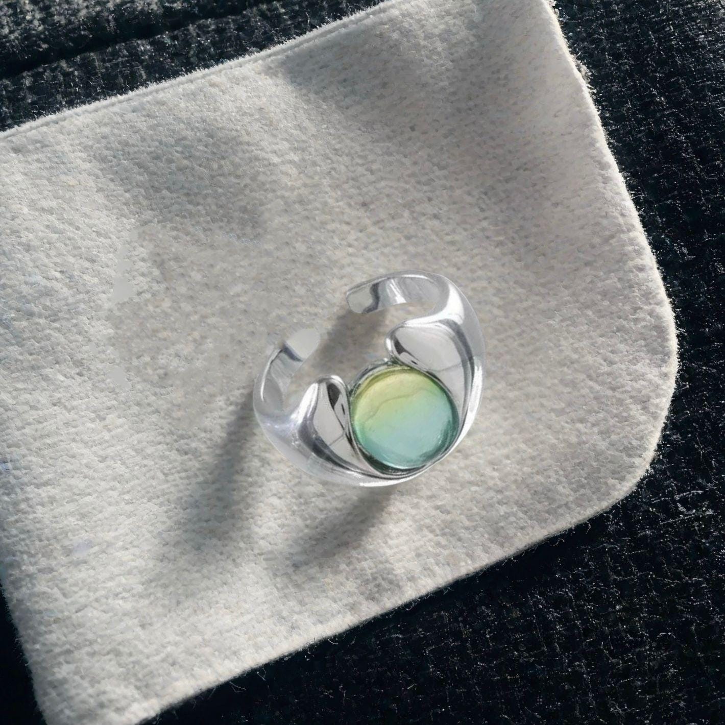 Sunset Green Grape Gemstone Couple Rings | Cyberpunk Open Silver Rings for Him & Her | Unique Adjustable Design | Perfect Gift for Birthday