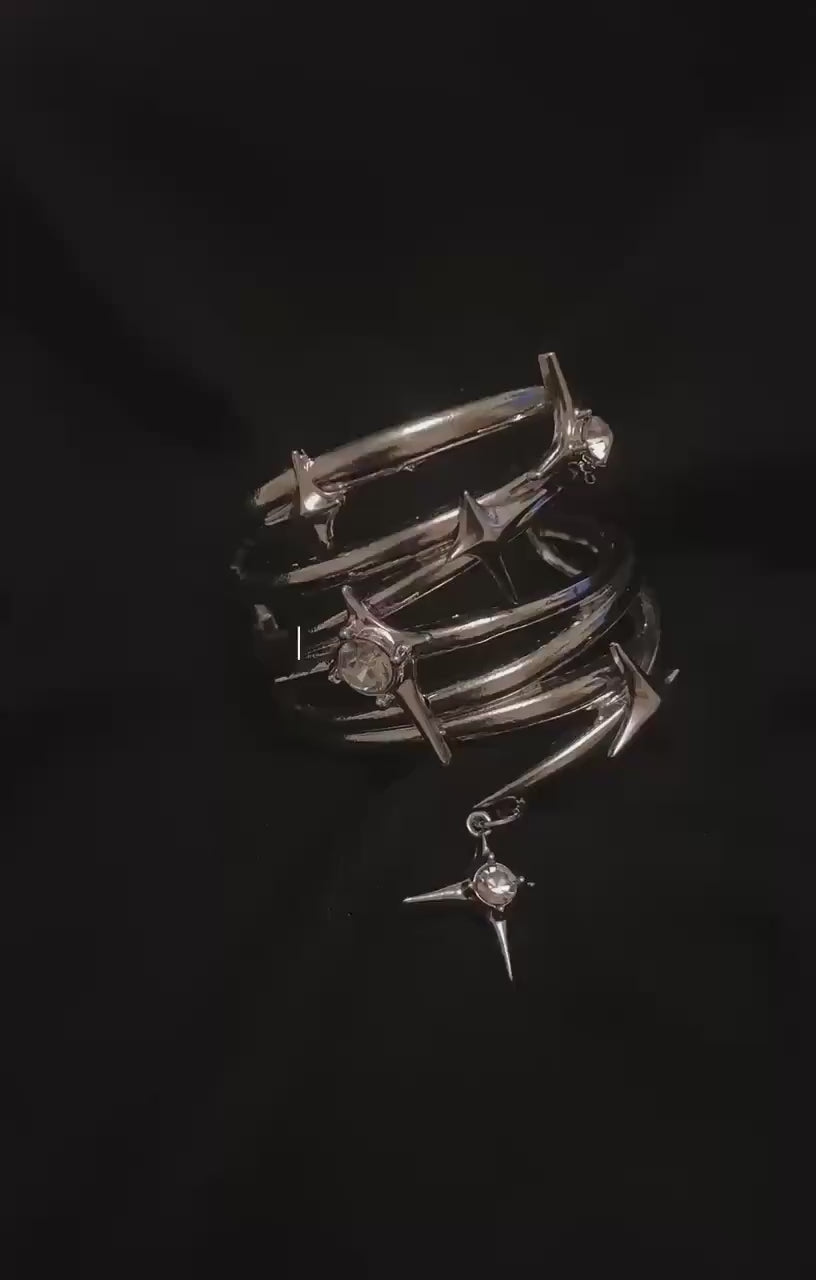 Cyberpunk Starburst Ponytail Clip: Liquid Silver Platinum Hair Accessory